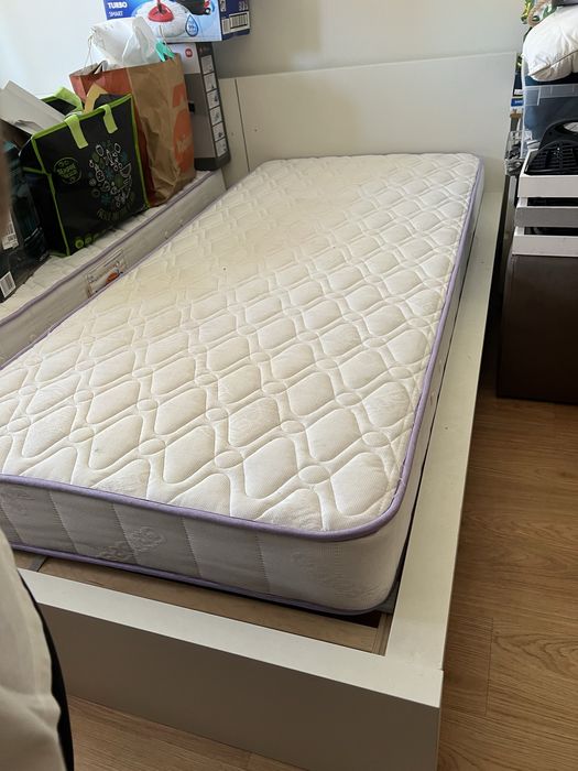 Cama solteiro Malm