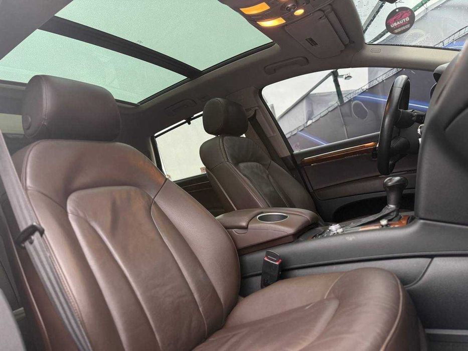 Audi Q7 2015, 3.0 бензин без подкрасов