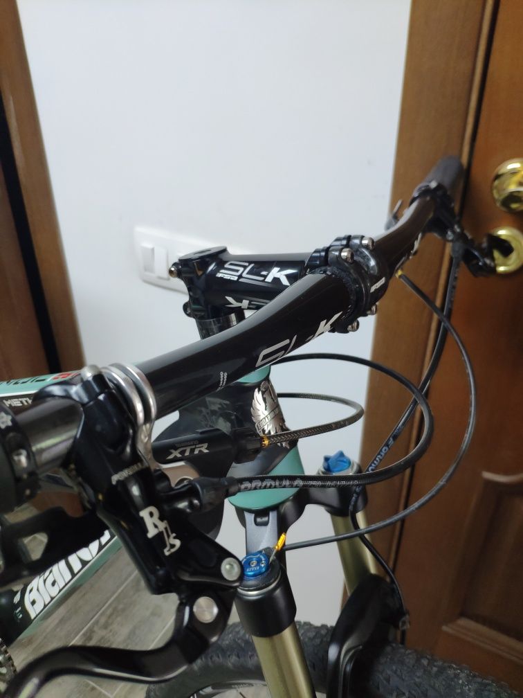 Карбоновий найнер Bianchi METHANOL SL 29* CARBON