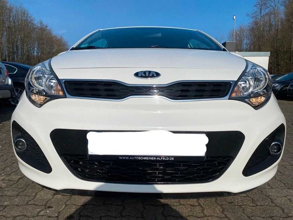 Бампер передній Kia Rio III запчастини, разборка Кіа Ріо 3 шрот