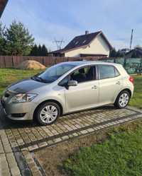 Toyota Auris 2.0 Diesel bezwypadkowa ekonimiczne auto 5l/100km