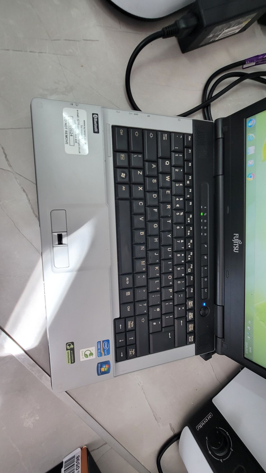 Ноутбук Fujitsu lifebook s751
