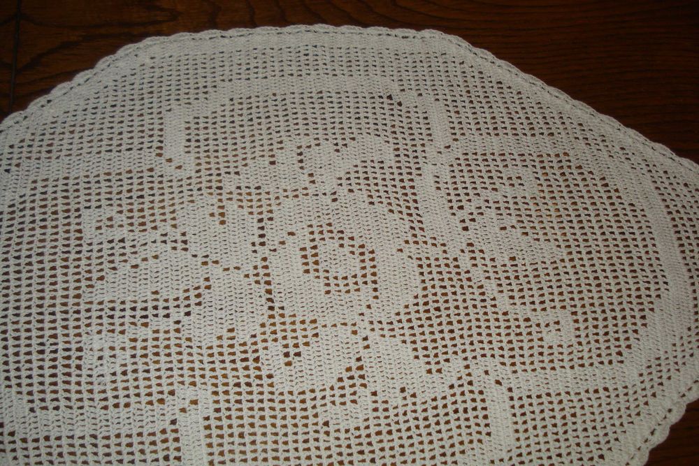 Piękna serweta szydełko 43x72