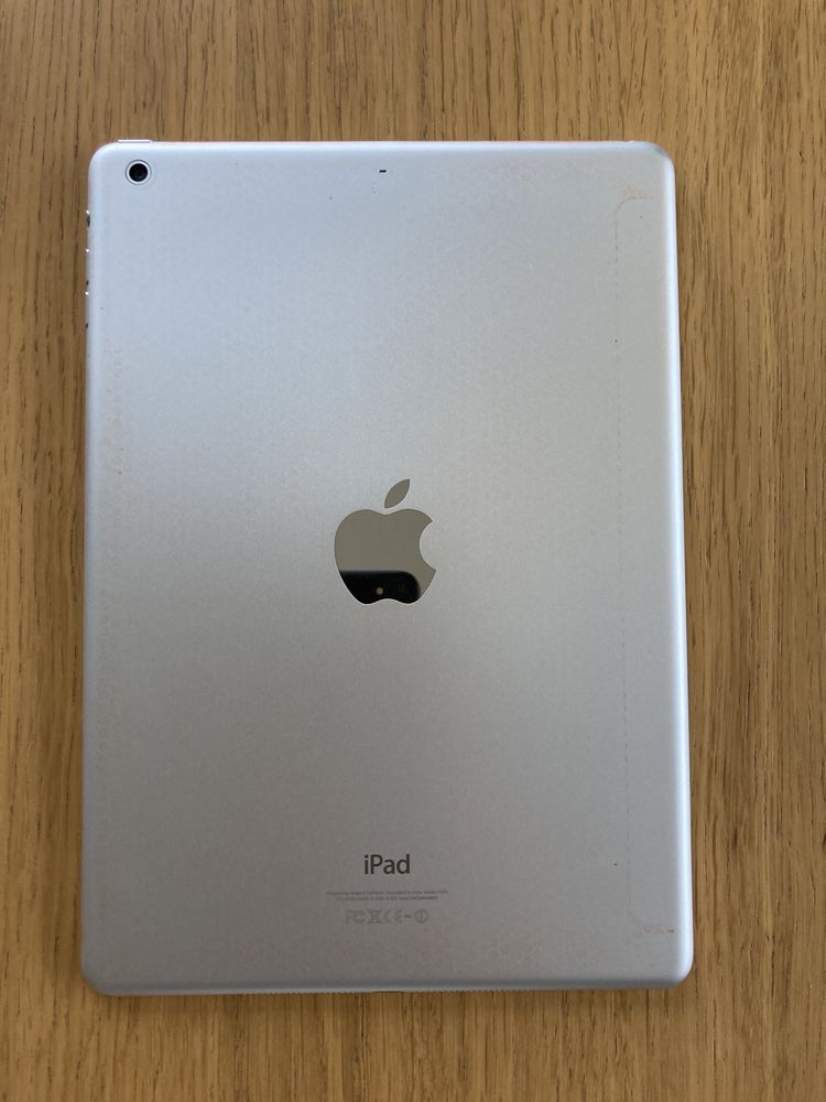 iPad Air 32GB kolor biały