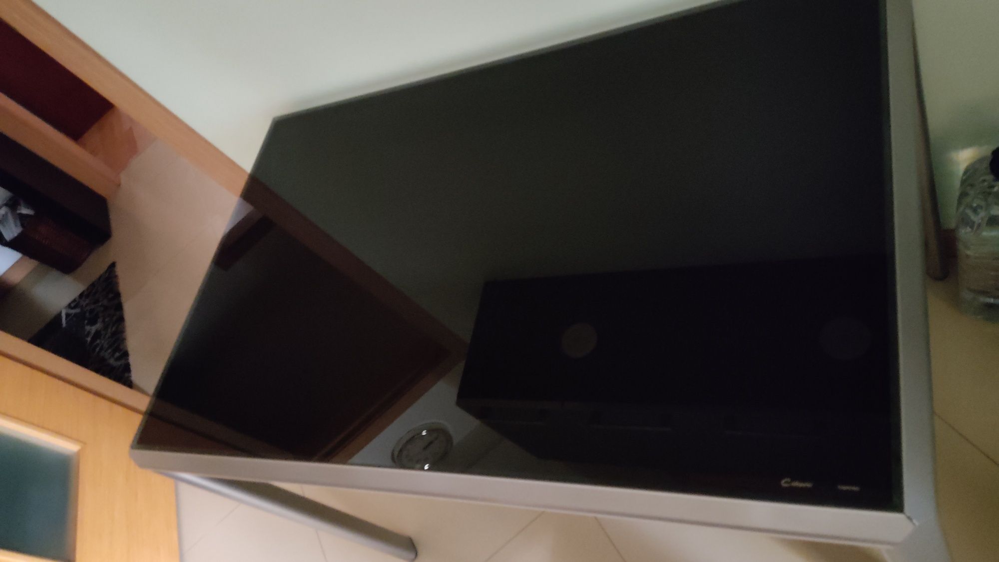 Mesa de Jantar em vidro