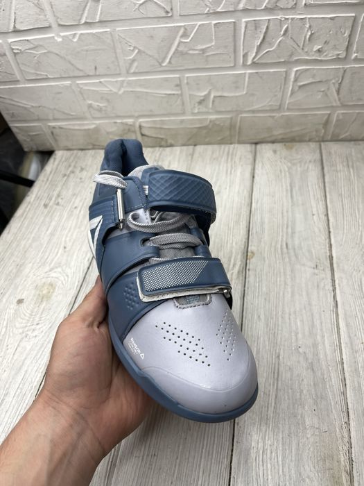 Крутые женские кроссовки штангетки reebok