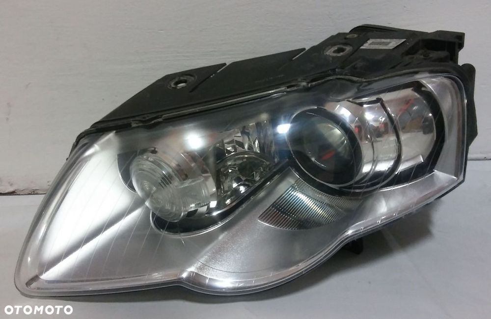 Bi-Xenon lewy lampa lewa VW Passat B6 2005- lift