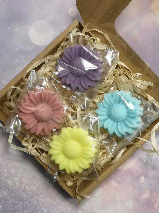 Zestaw box 4 mydełek glicerynowych upominek dla Babci Mamy na prezent