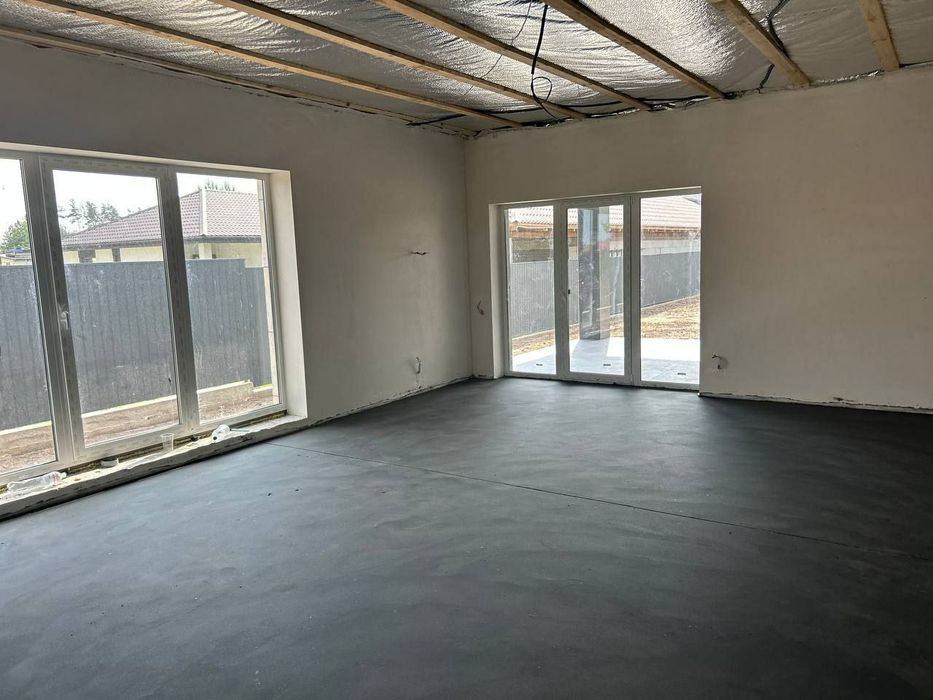 Продам  Будинок власник без відсотків  с.Путрівка