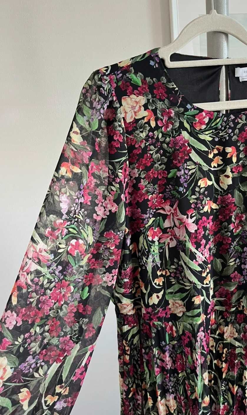 H&M długa kolorowa sukienka plisowana w kwiaty z paskiem M