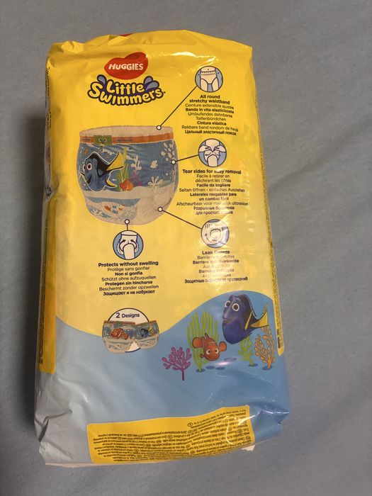 Підгузки-трусики для плавання Huggies та Pampers розмір 5-6