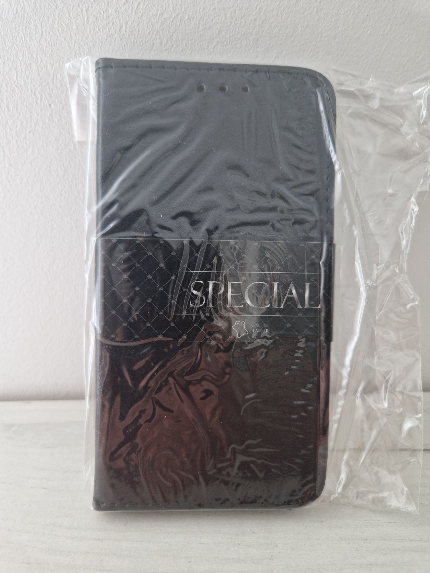 Kabura pozioma do IPHONE 12 PRO MAX CZARNA (skóra)