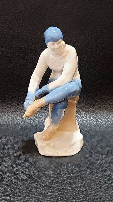 Конькобежка Скобликова чемпионка олимпийских игр 1960 Артель.