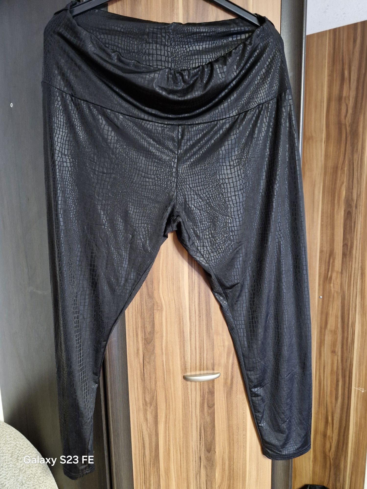 Legginsy damskie rozmiar 3XL stan bardzo dobry