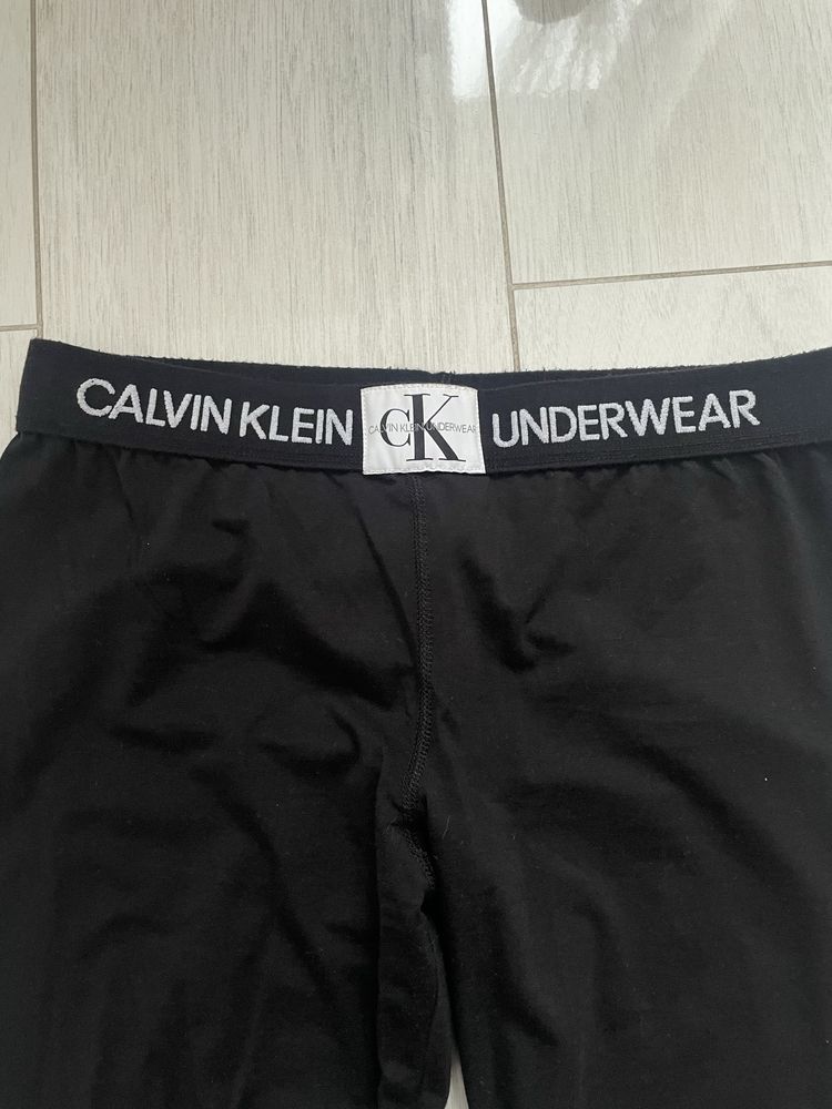 Legginsy spodnie damskie czarne bawełniane Calvin Klein XS 34