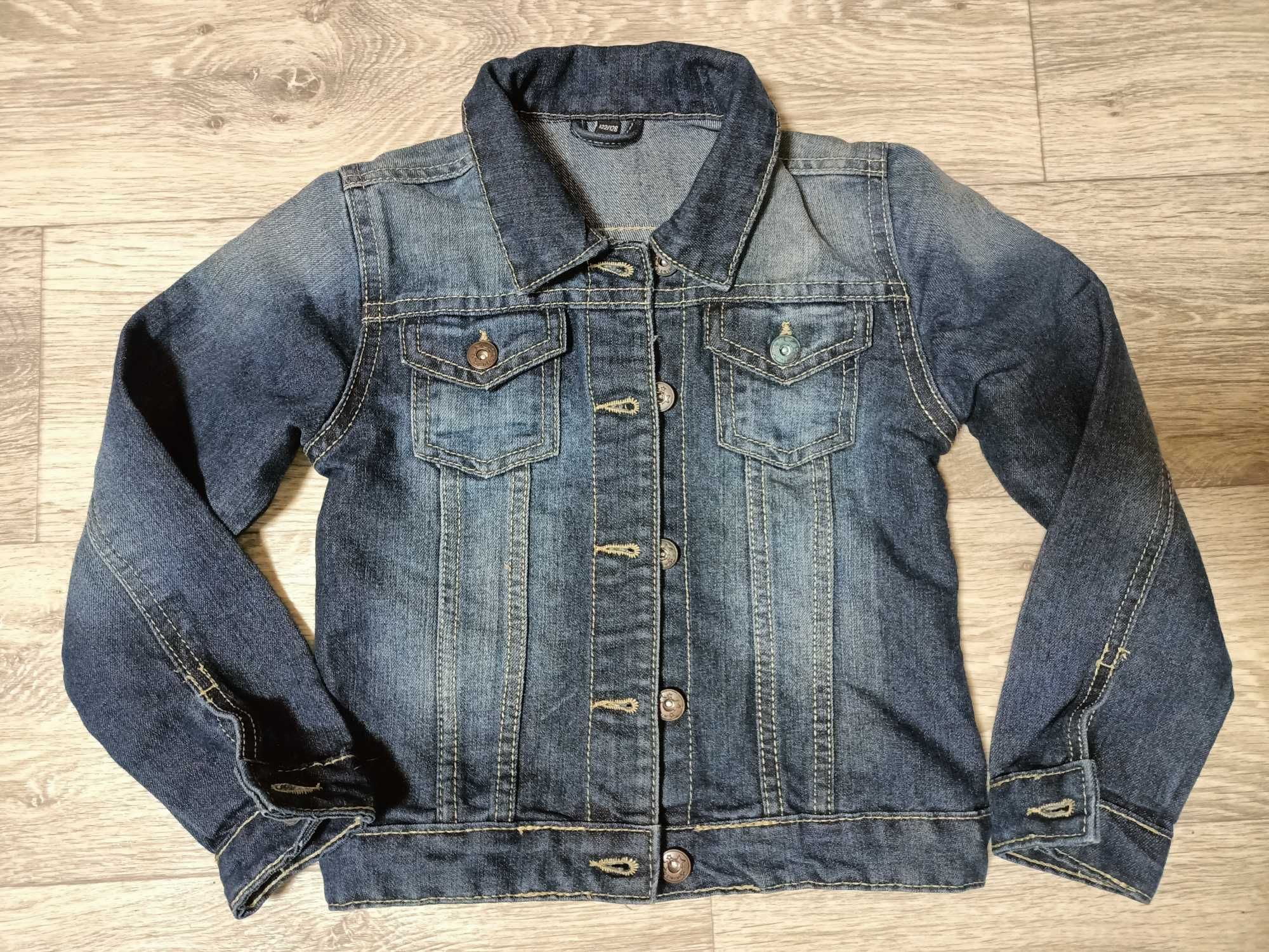 Куртка джинсовая 122-128 см, 6-7 лет