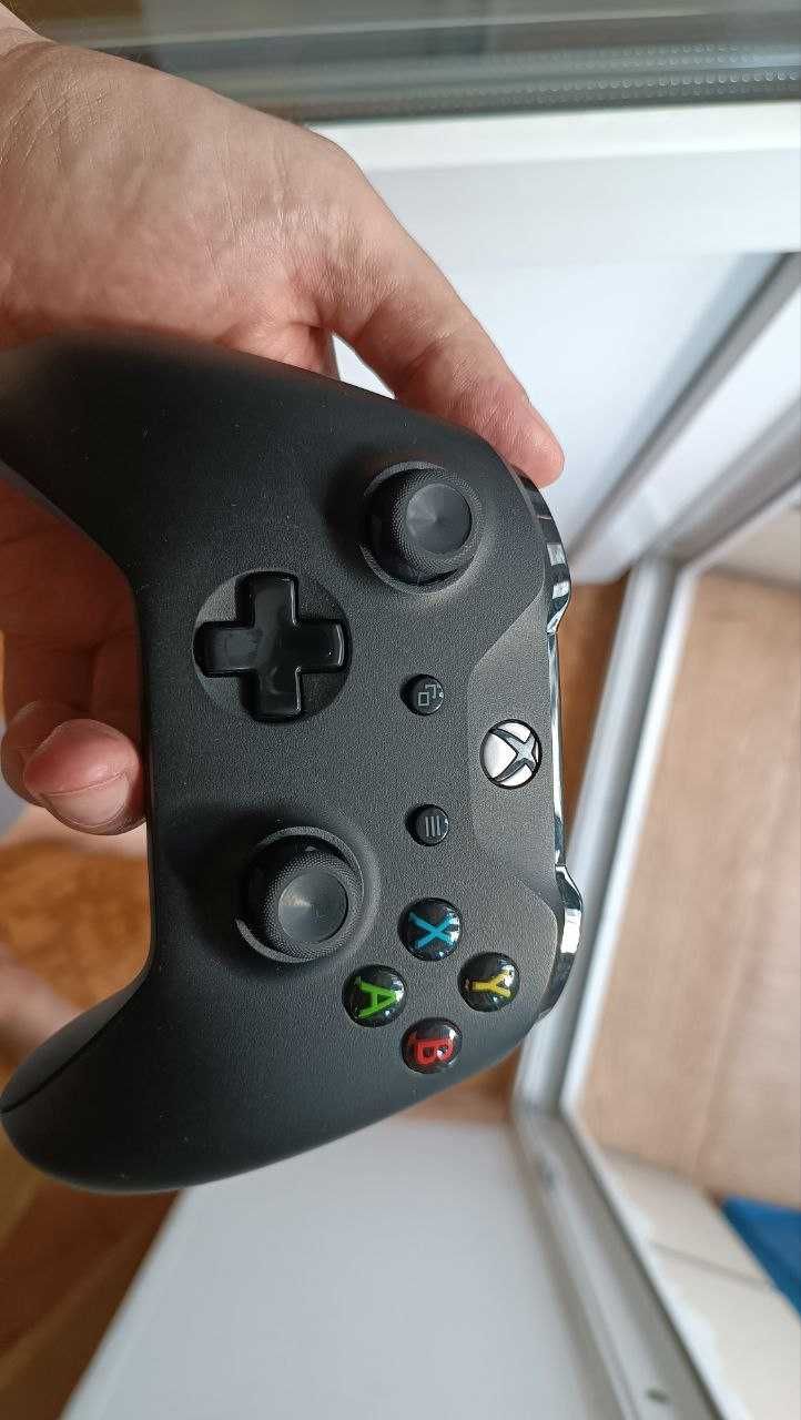 Геймпад (джойстик) Xbox Wireless controller model 1708