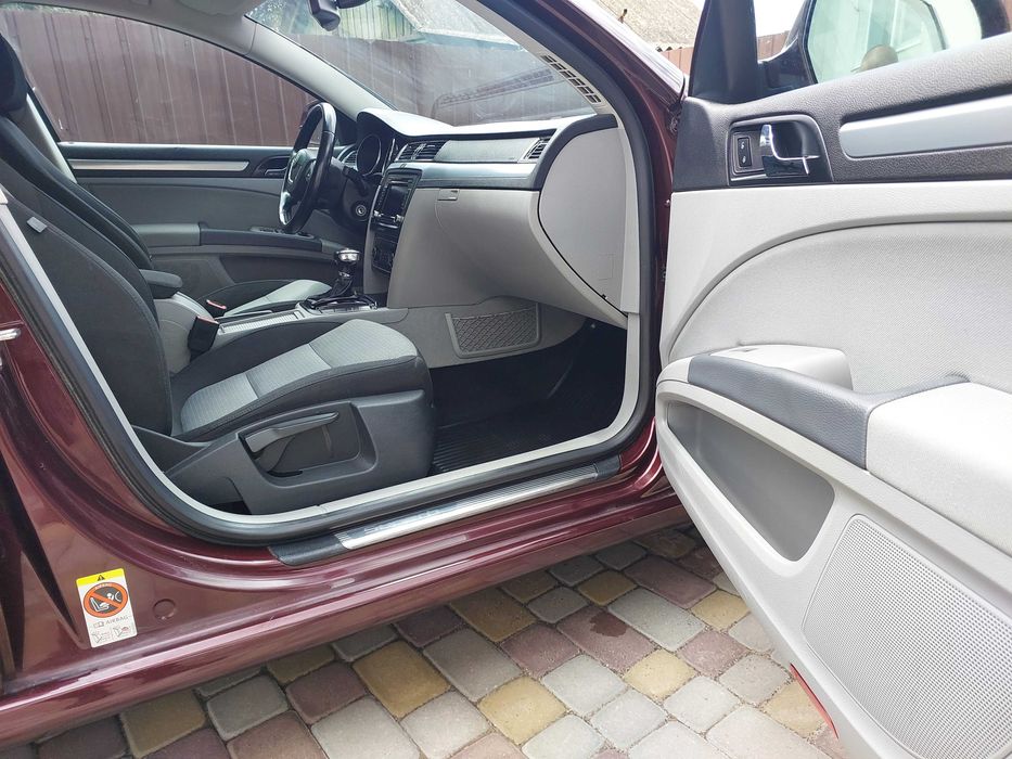 Продам Skoda Superb