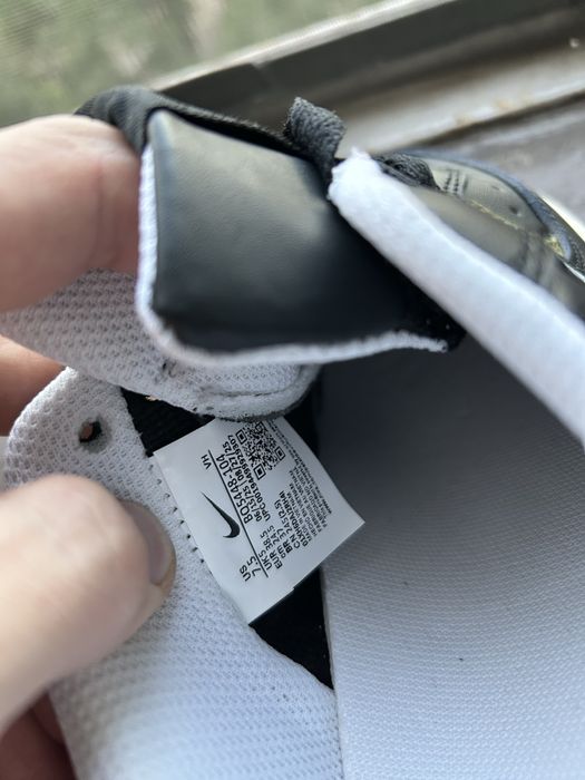 Жіночі кеди Nike Gamma Force шкіряні