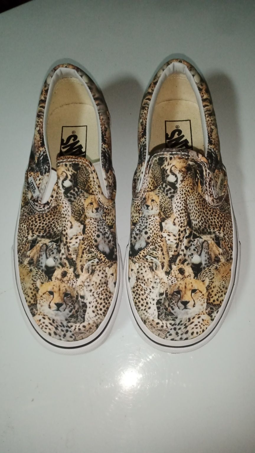 Vans padrão tigres