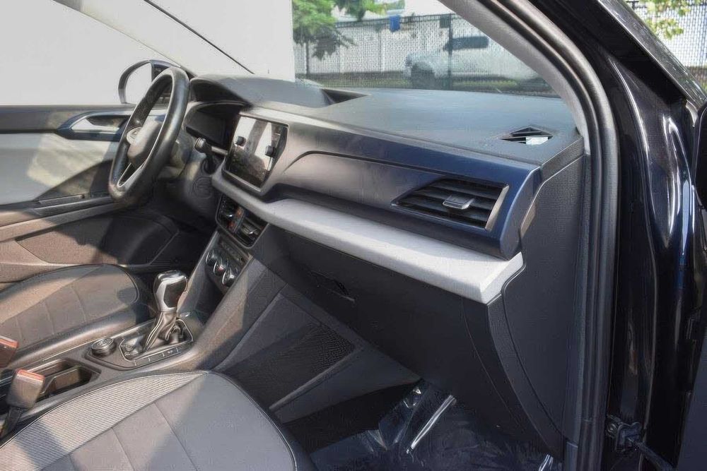 Volkswagen Taos SE 4Motion      2022