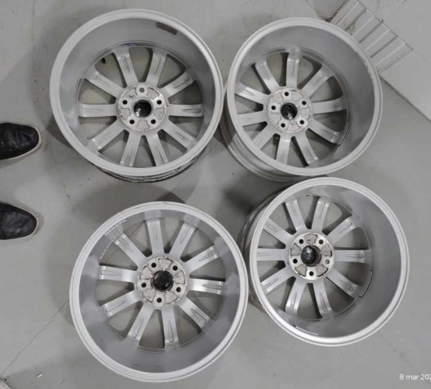 5x112 R17 Felgi Oryginalne VW Golf 7 Caddy Touran Alufelgi Dijon  17"