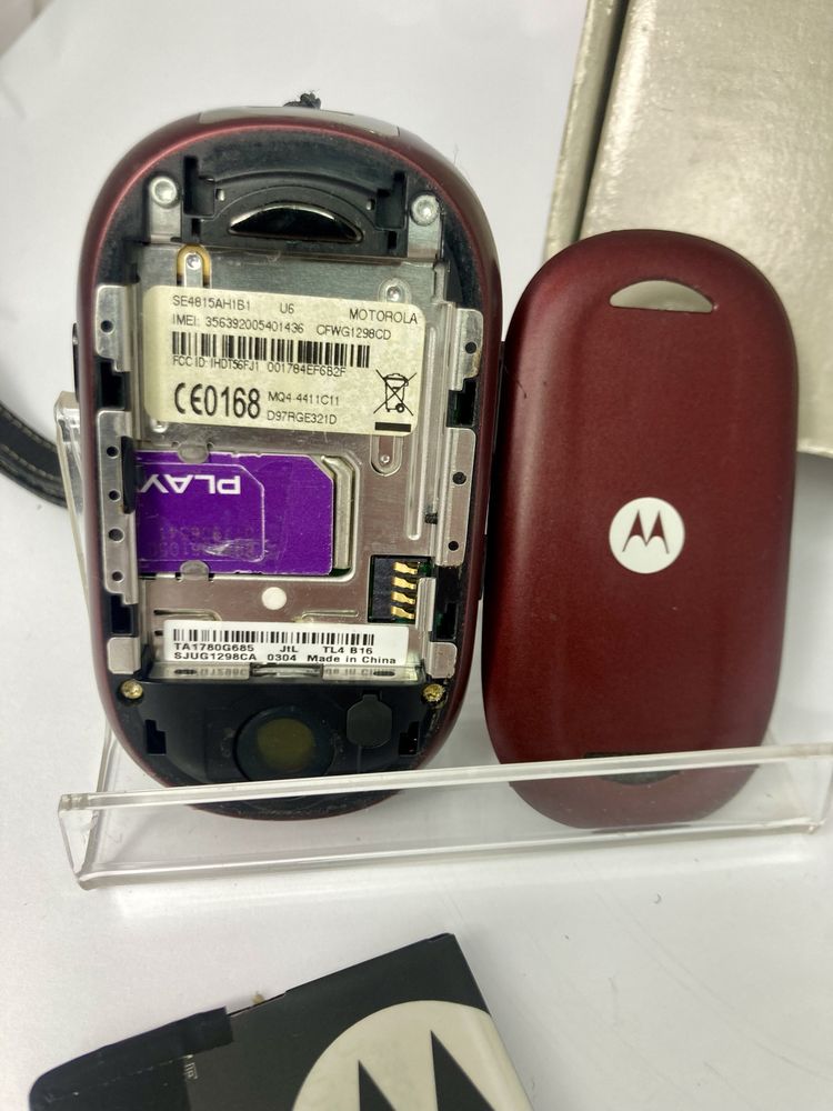 Kultowa Motorola U6 PEBL