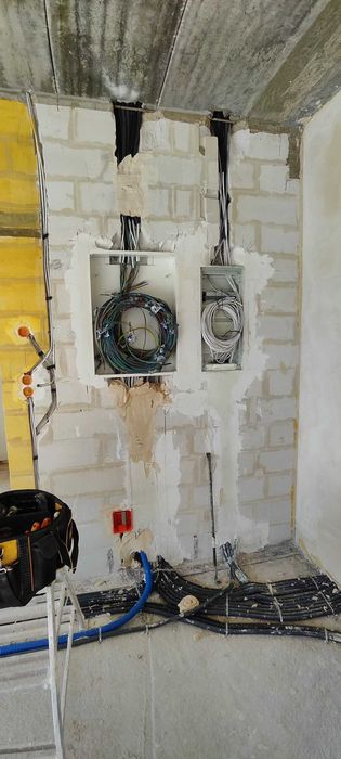 Usługi elektryczne Elektryk