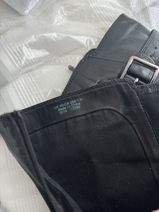 Женские оригинальные сапоги Clarks