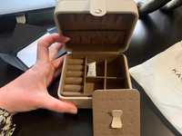 Podróżna szkatułka organizer pudełko kuferek na biżuterię PREZENT