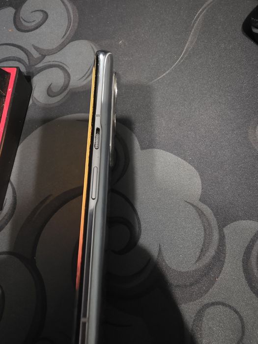 Продаю One Plus 9 Pro