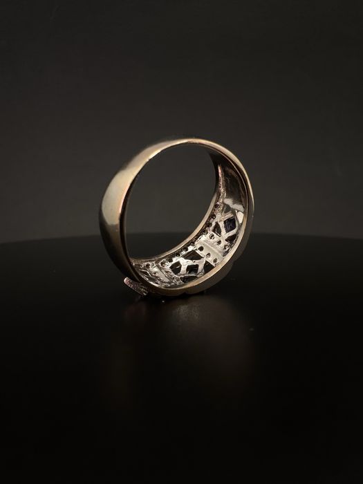 Золота каблучка / золотое кольцо / діаманти / бриллианты / сапфир