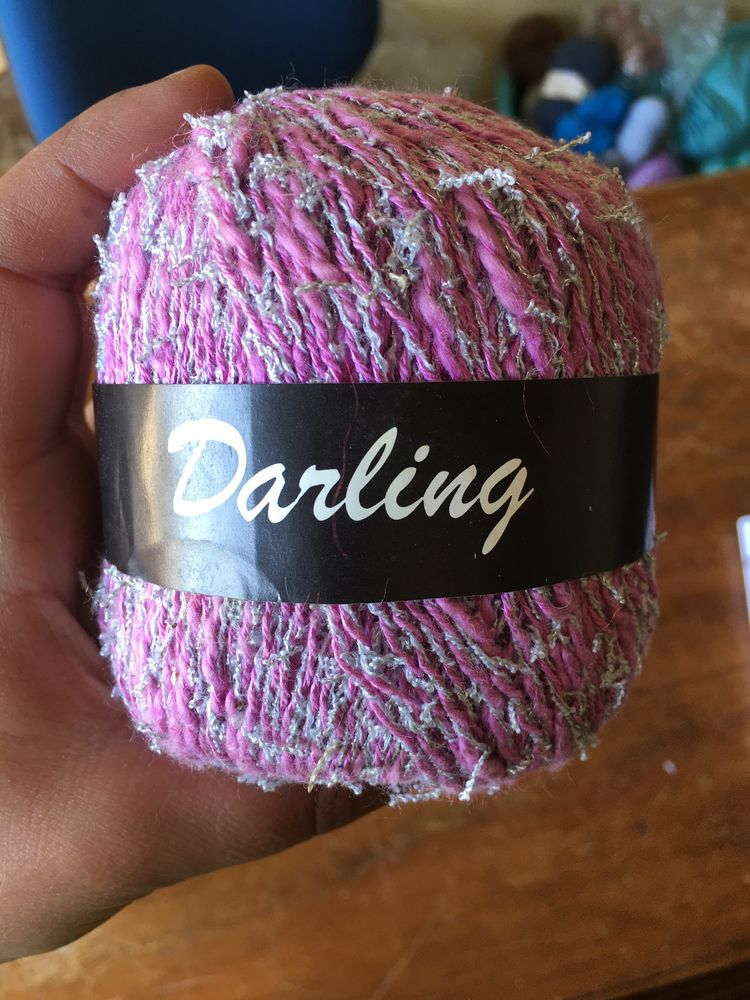 Novelos “Darling” da Arrancada, roxo e prateado, tipo rendado