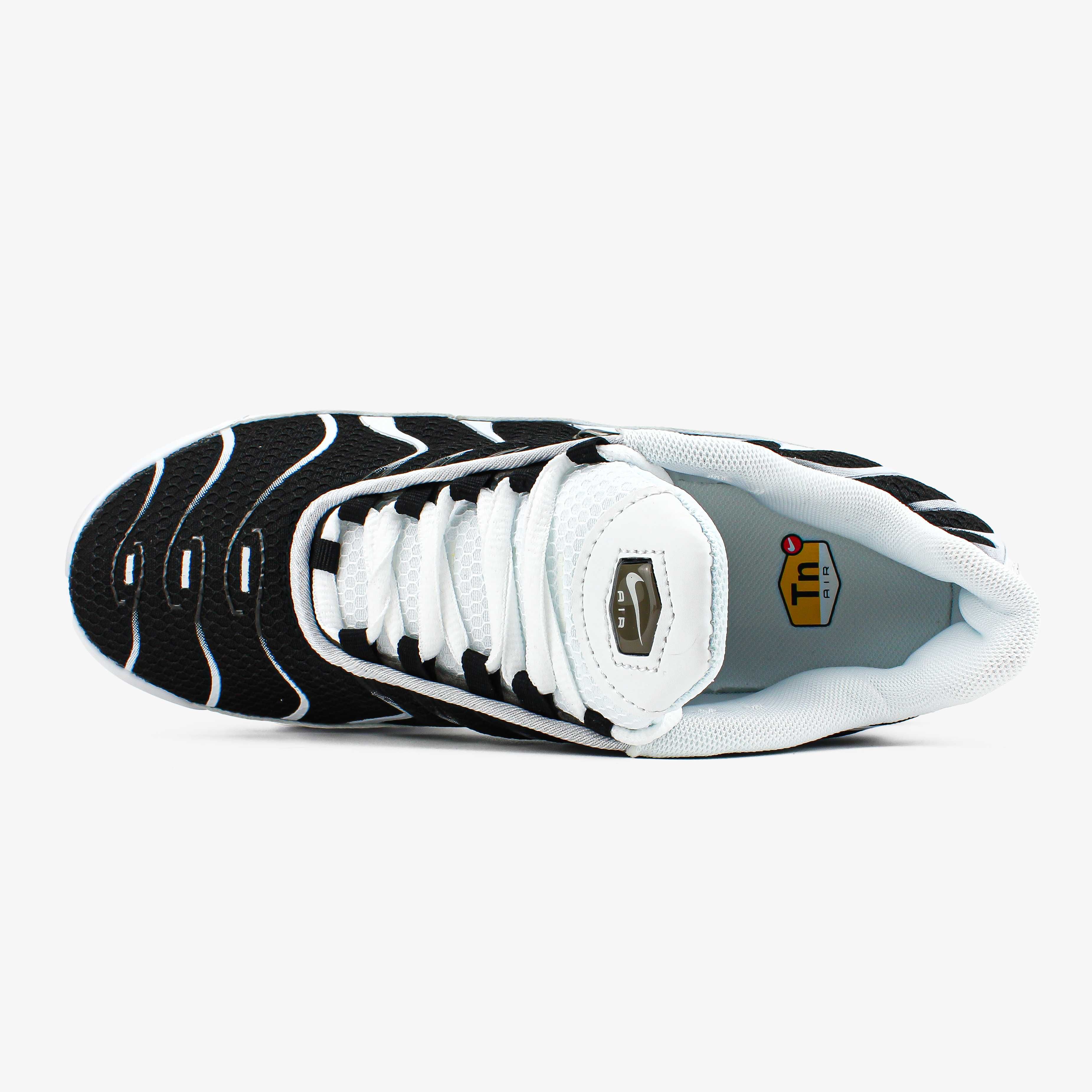 Nike Air Max Plus White "Black Metallic Pewter"