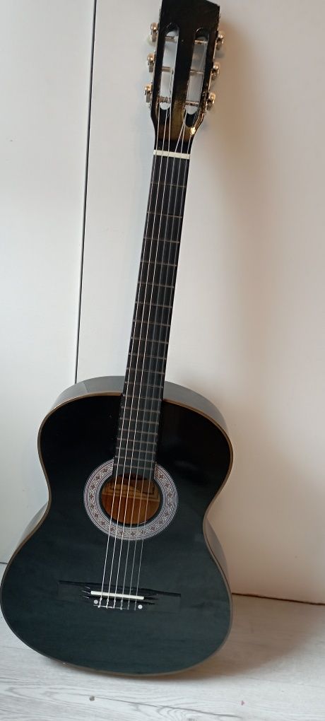 Gitara 3/4 czarna +pokrowiec