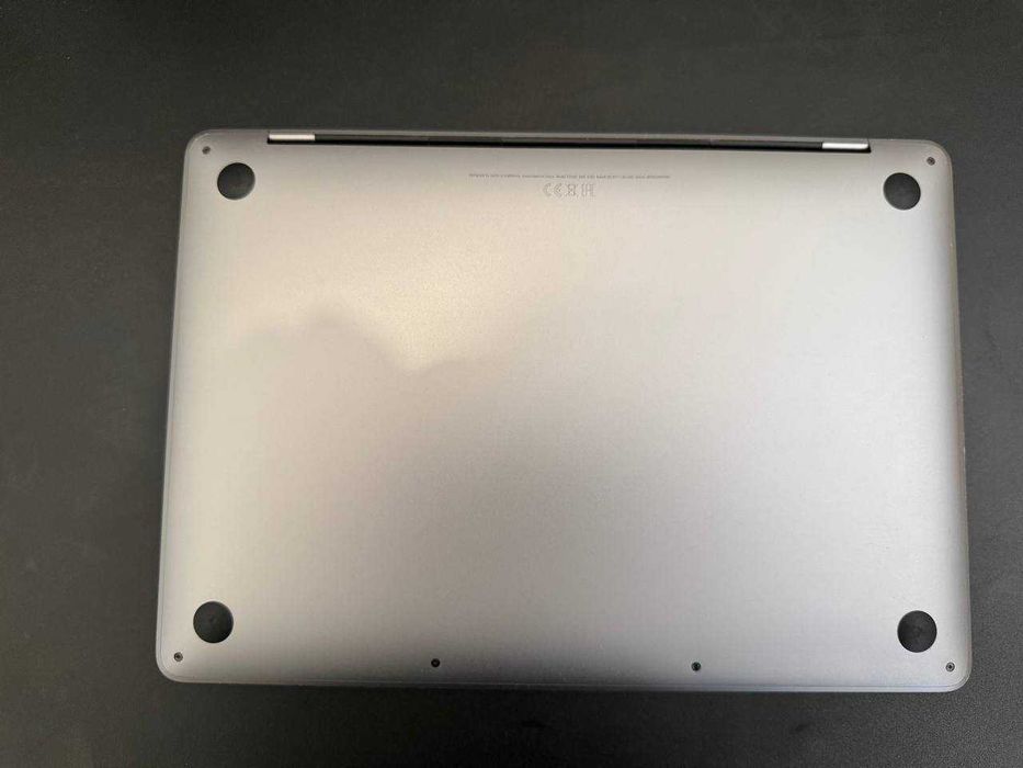 MacBook Pro 13 2022 M2