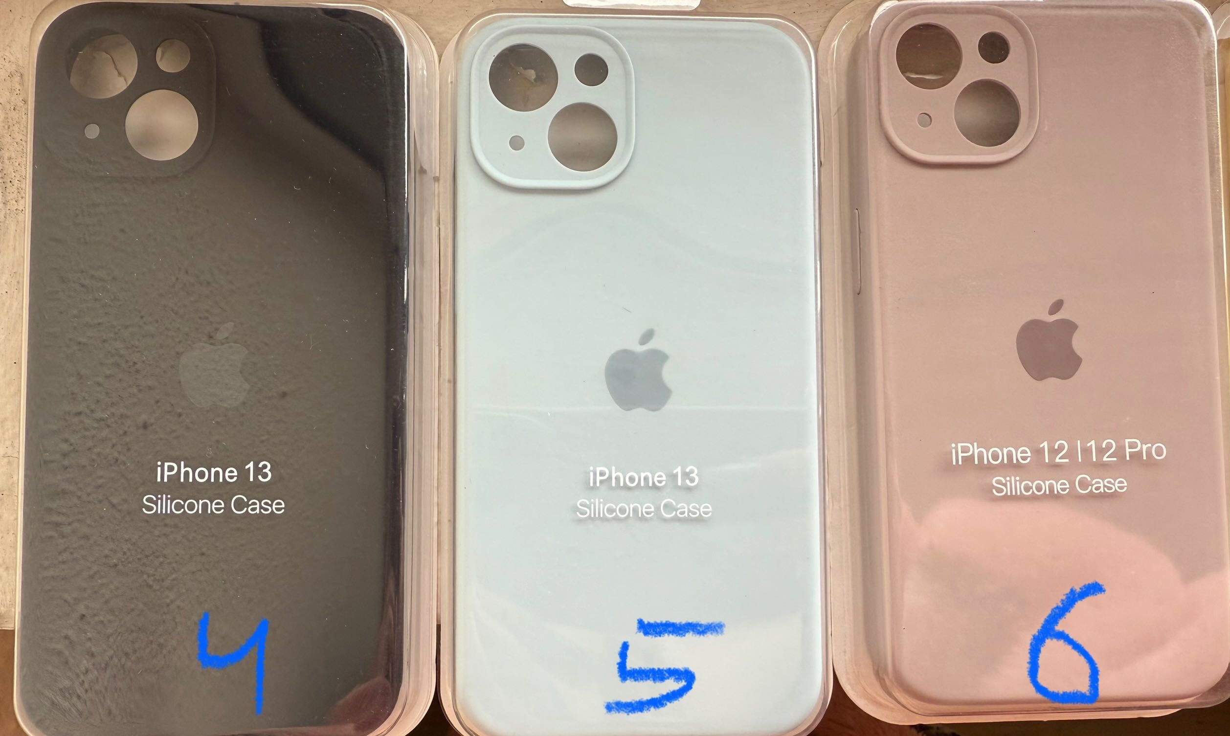 Capas iPhone 13 usadas poucas vezes