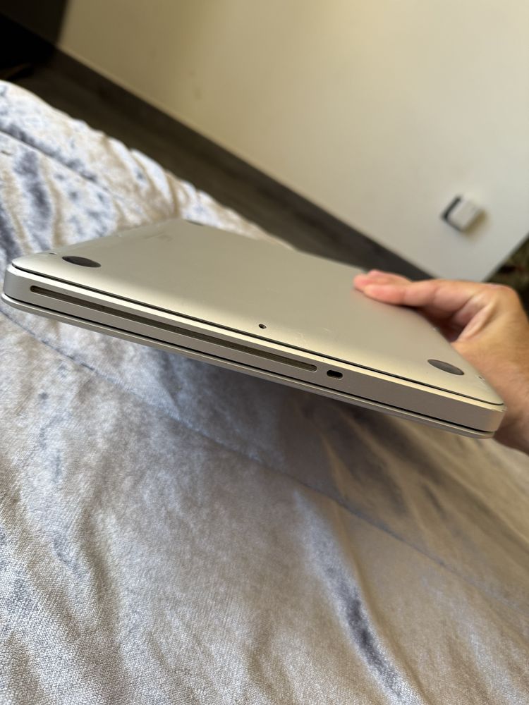 Macbook Pro Apple impecavel