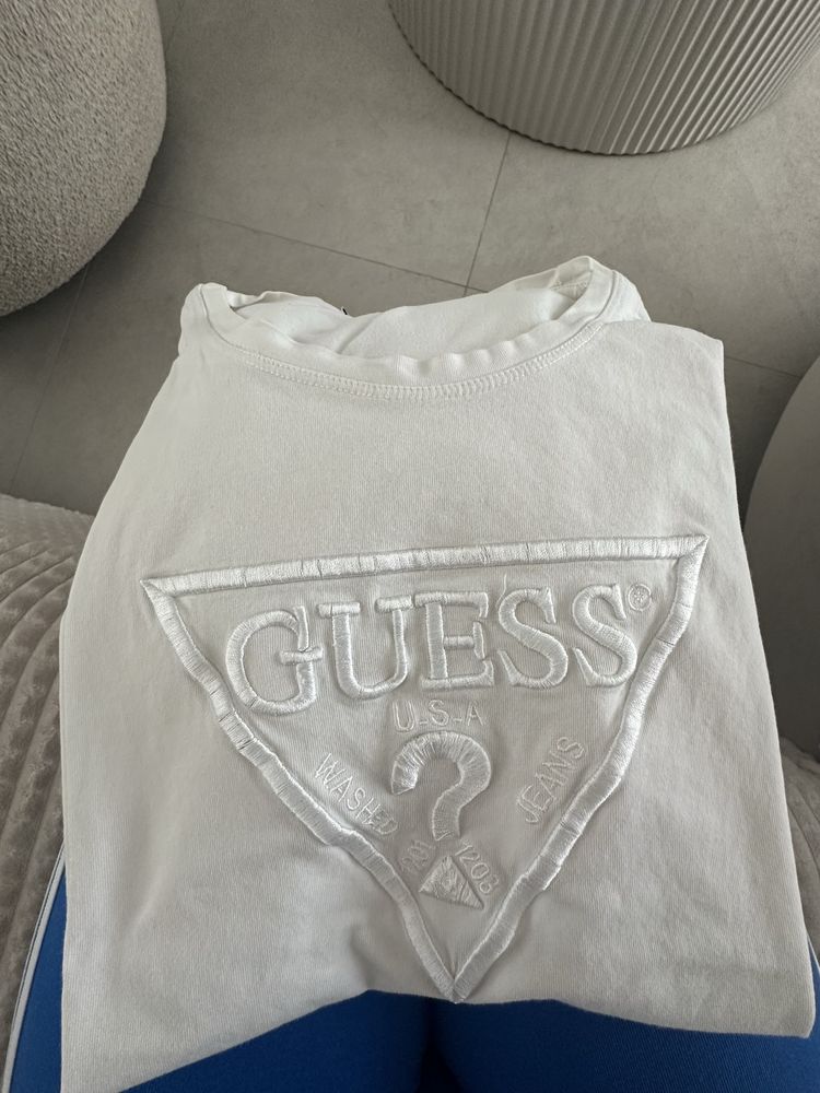 Tshirt Guess biały naszywane logo xs/s koszulka