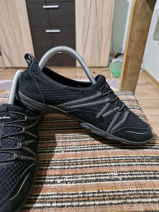 Sneakersy baleriny Skechers r 38