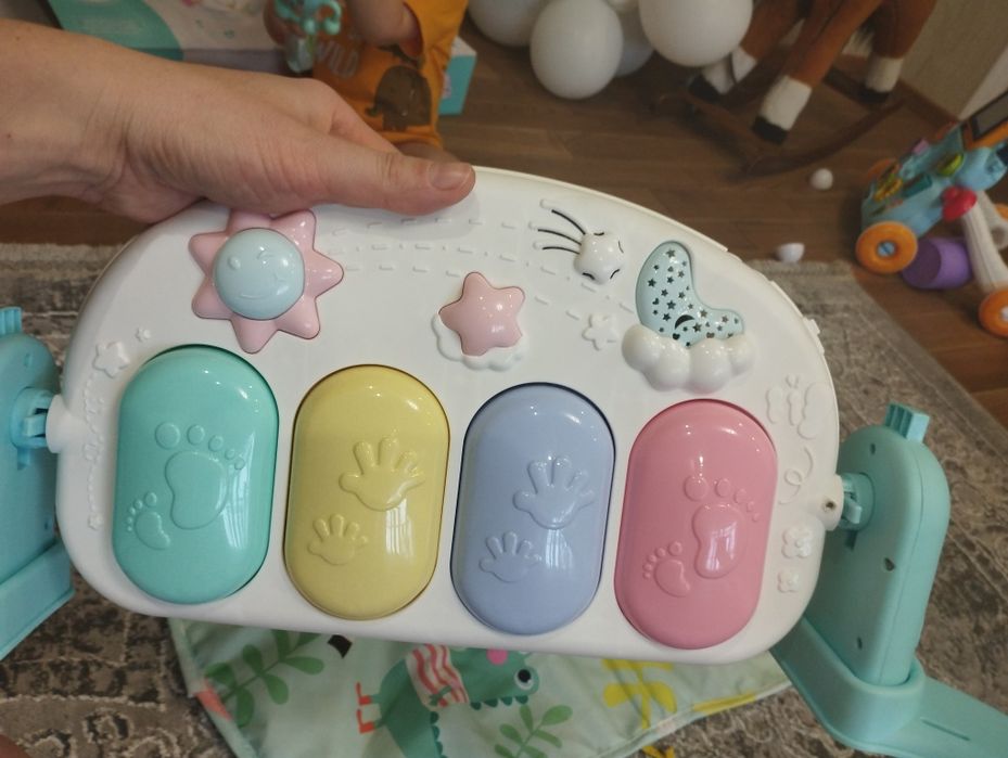 Розвиваючий килимок limo toy для немовлят