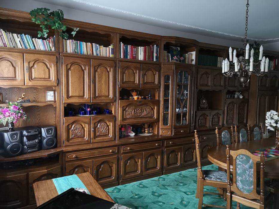 Meble dębowe do salonu