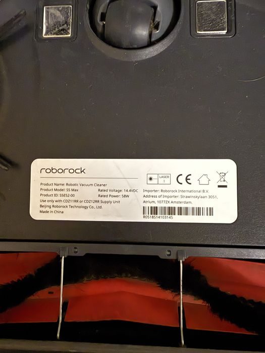 Продам робот пылесос roborock s5 max в почти новом состоянии