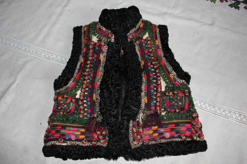 Старовинний Верховинський кептар.