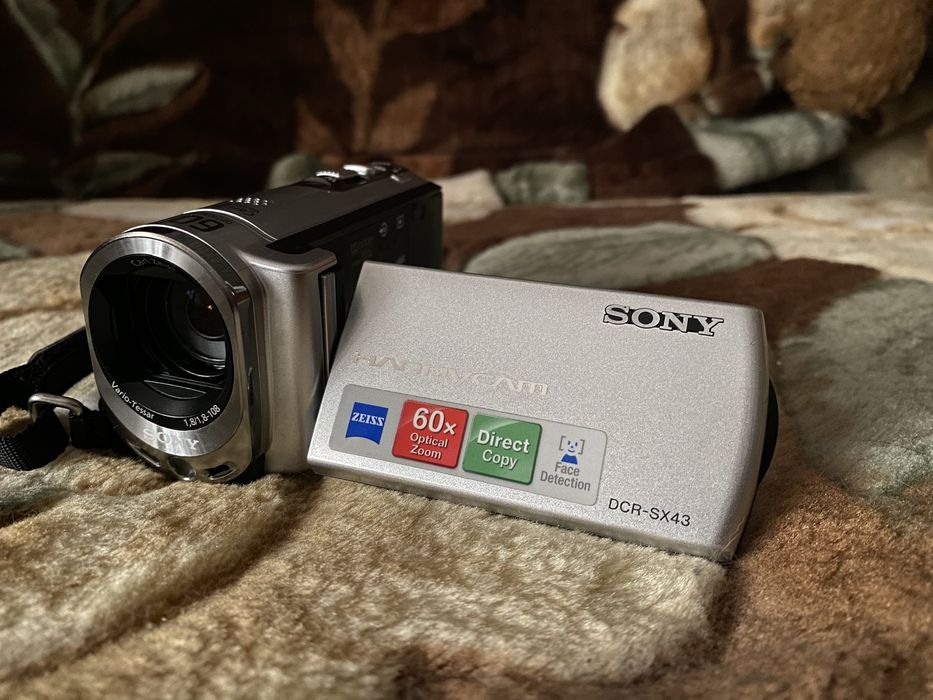 Sony dcr-sx43 видеокамера