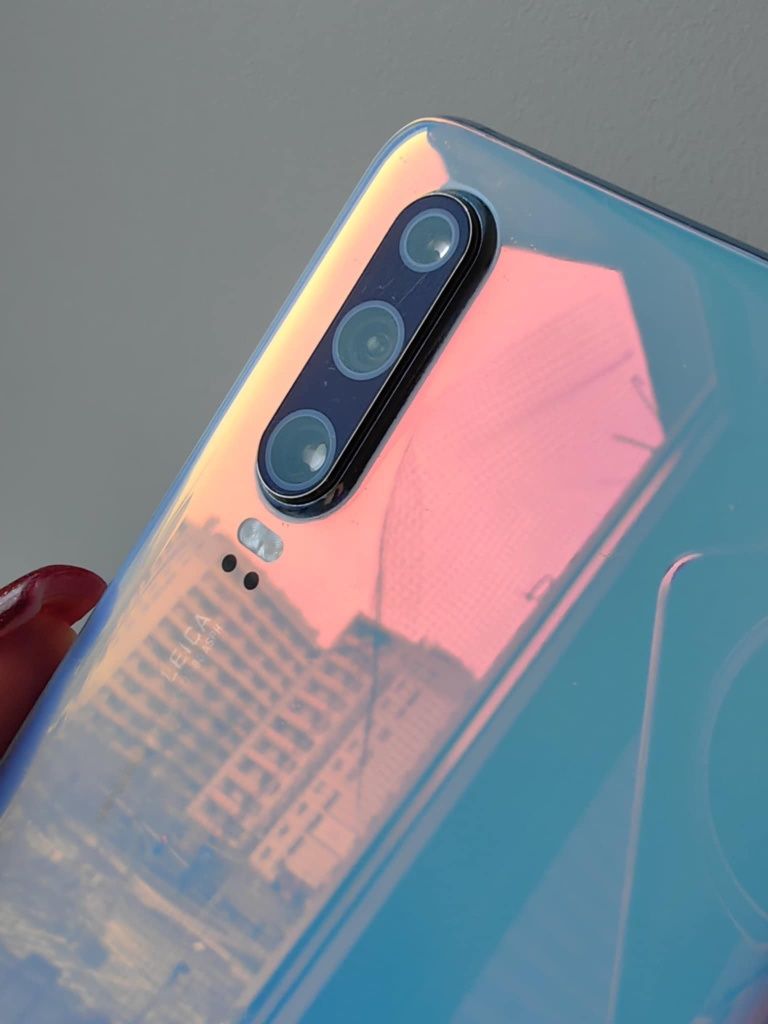 Huawei P30 uszkodzony