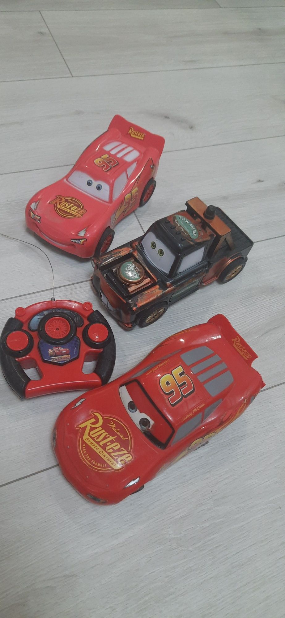 Іграшки на радіокеруванні