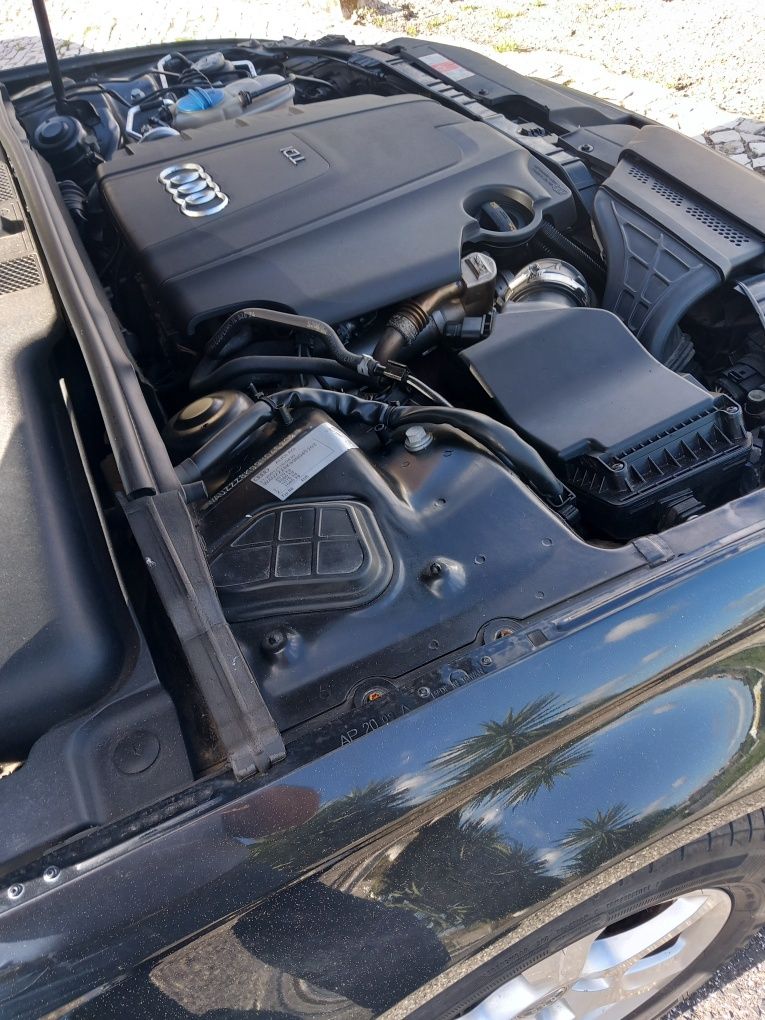 Aud A4 Tdi B8 com motor de 143cavalos nacional sempre em garagem muito