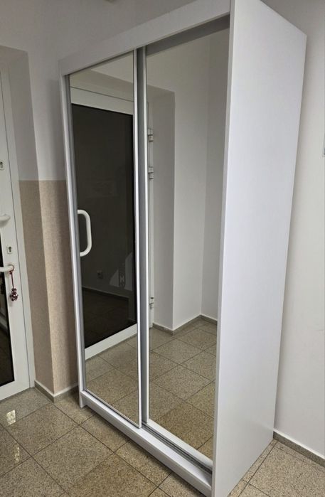 Szafa przesuwna biala mat lustra lustrzane fronty 100 cm