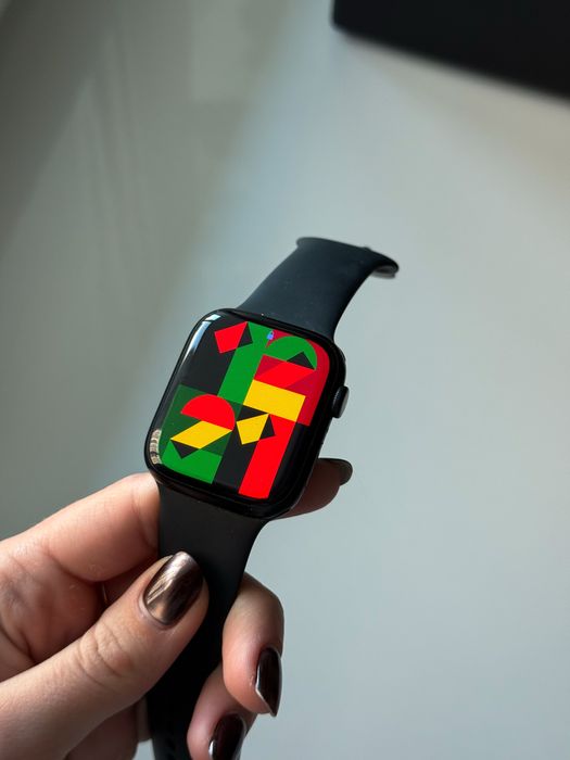 Продам Apple Watch Series 8 45mm